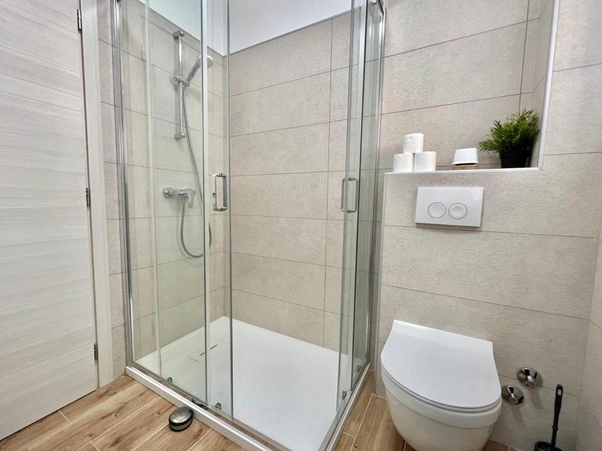Fantasia Del Mare Apartment And Rooms Dramalj Ngoại thất bức ảnh