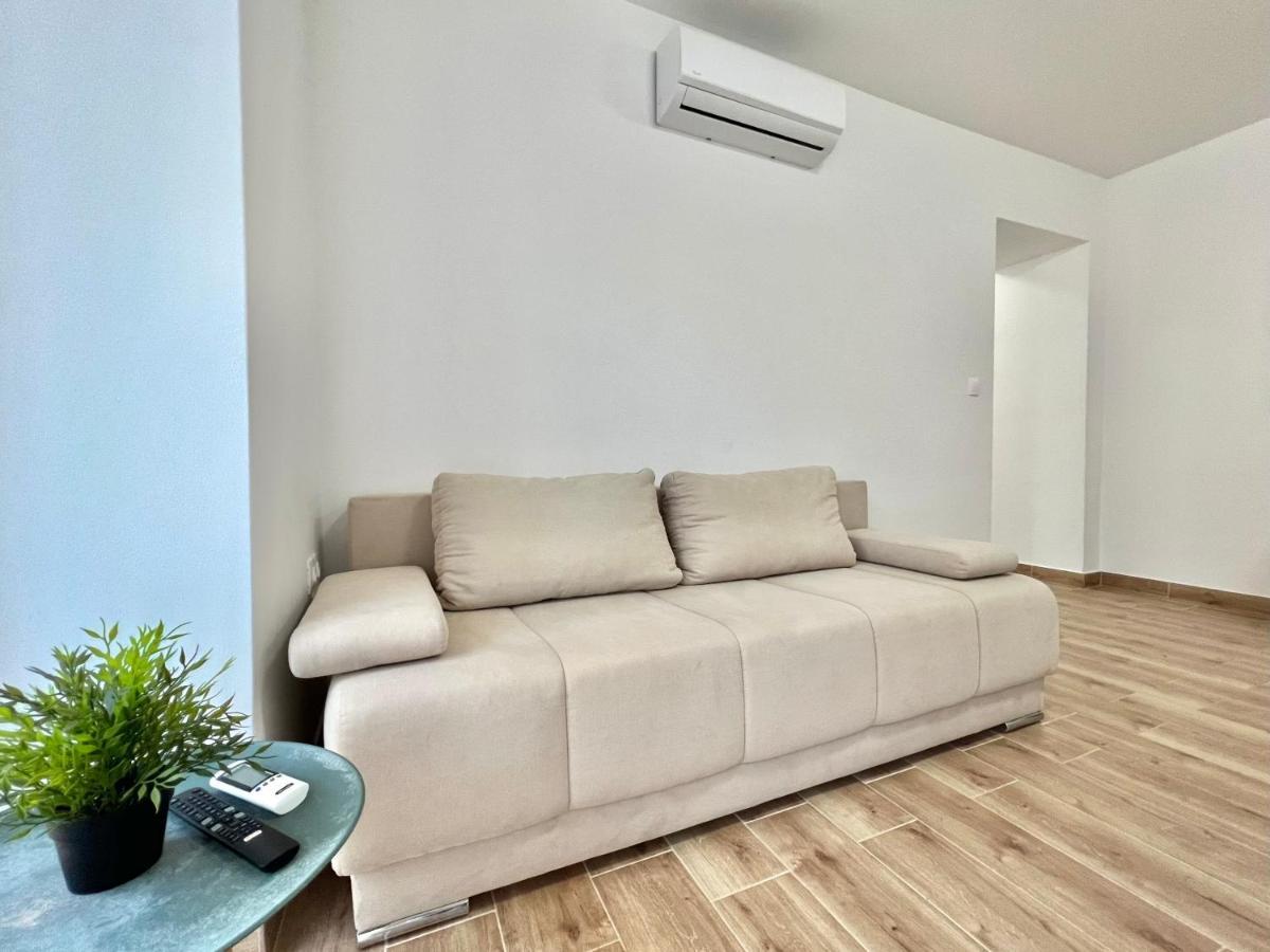 Fantasia Del Mare Apartment And Rooms Dramalj Ngoại thất bức ảnh