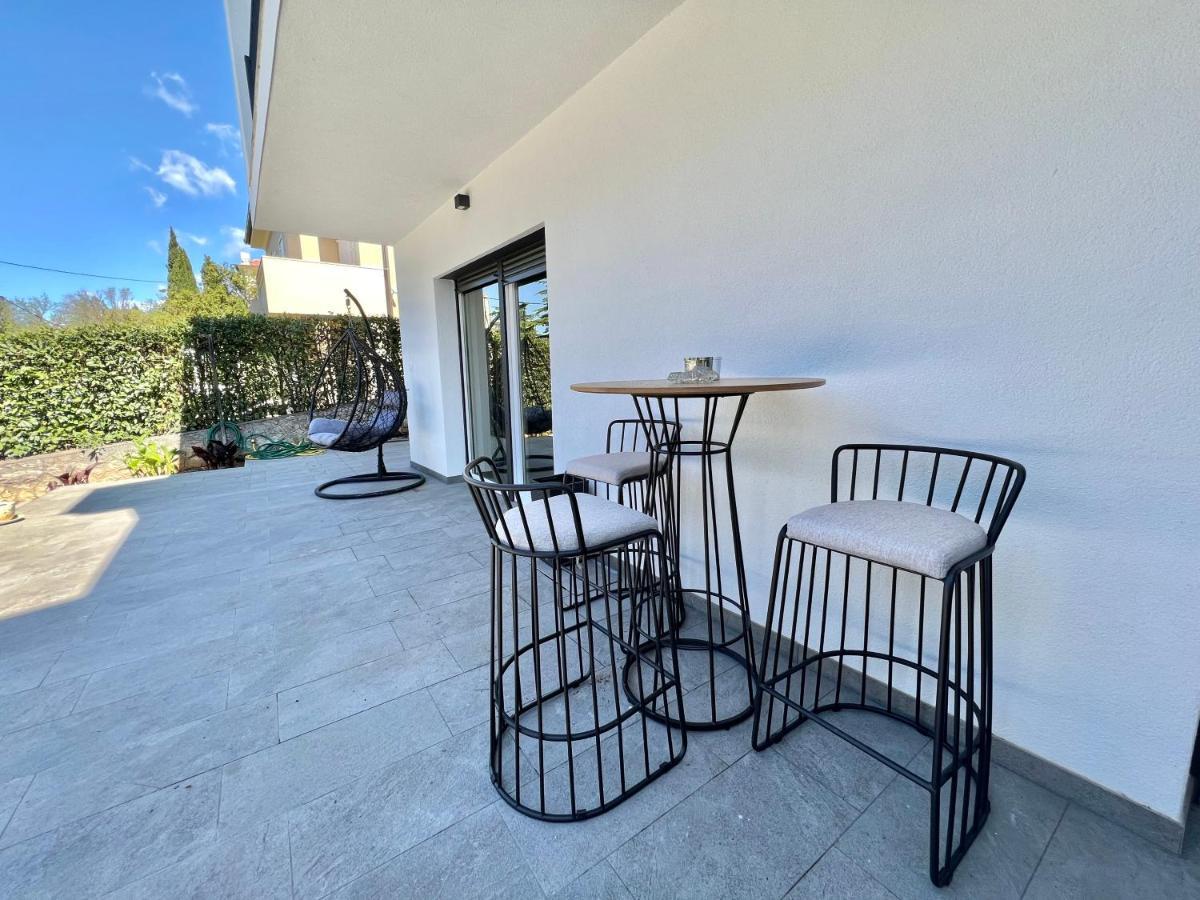 Fantasia Del Mare Apartment And Rooms Dramalj Ngoại thất bức ảnh