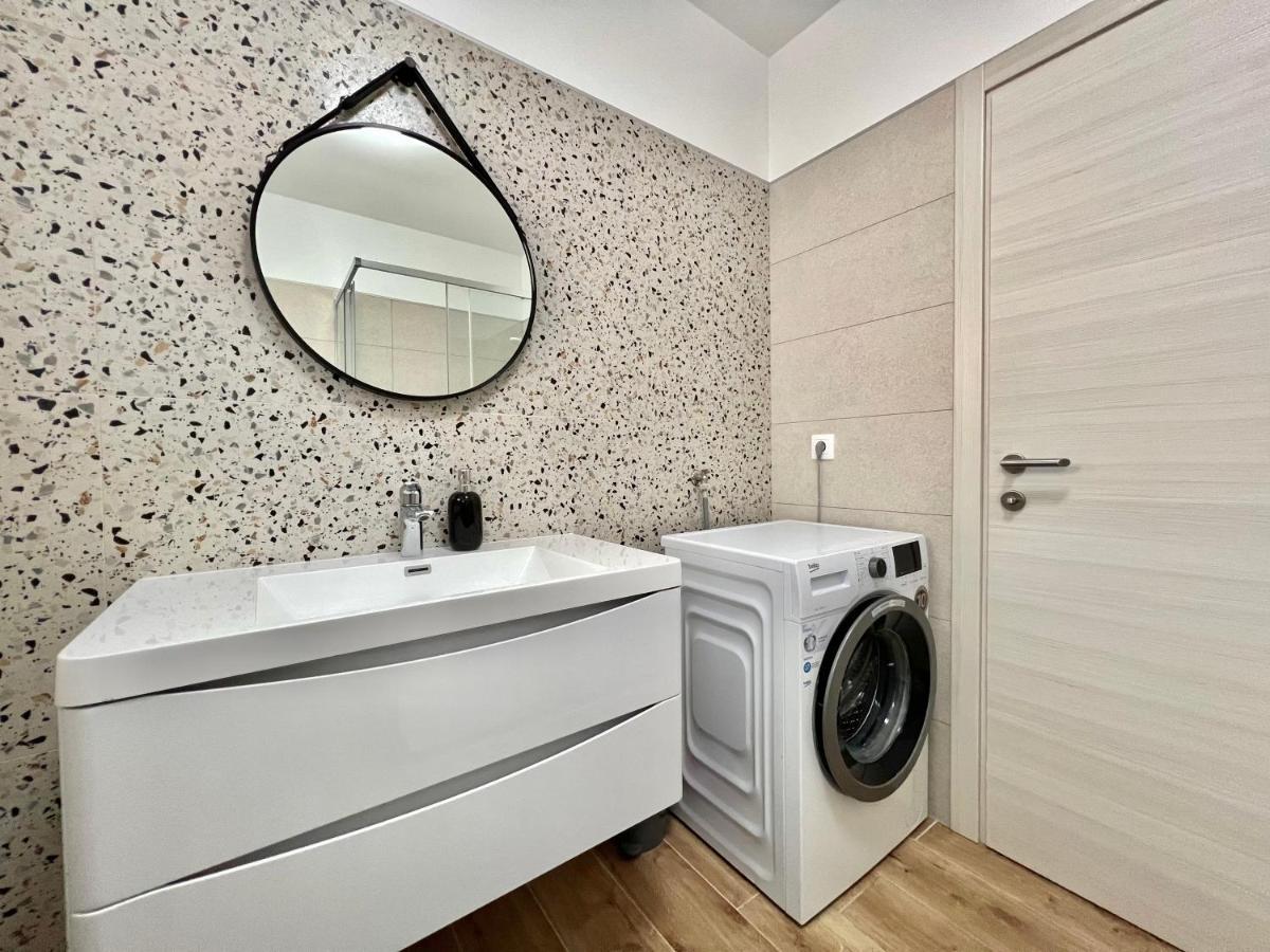 Fantasia Del Mare Apartment And Rooms Dramalj Ngoại thất bức ảnh