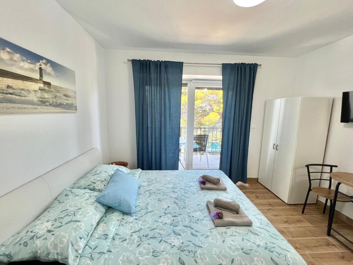 Fantasia Del Mare Apartment And Rooms Dramalj Ngoại thất bức ảnh