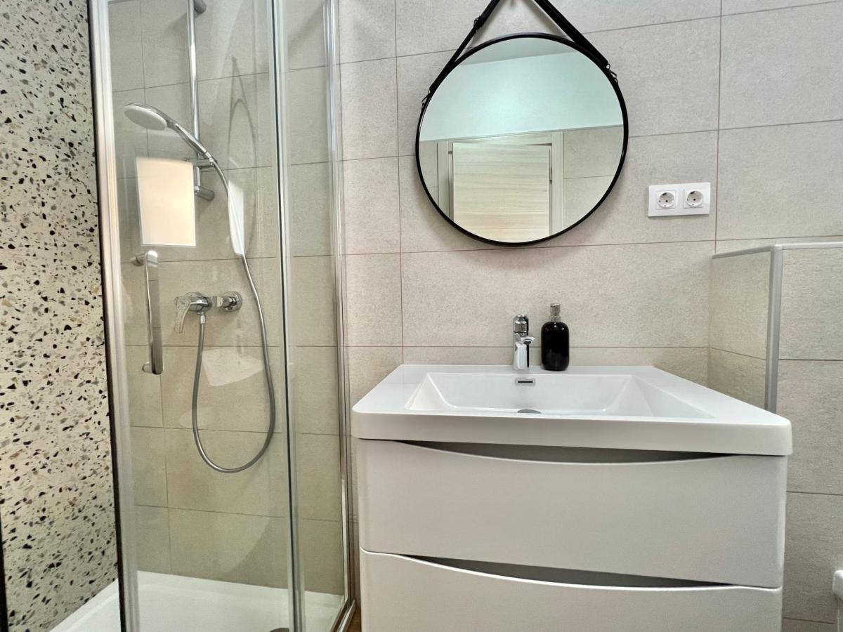 Fantasia Del Mare Apartment And Rooms Dramalj Ngoại thất bức ảnh