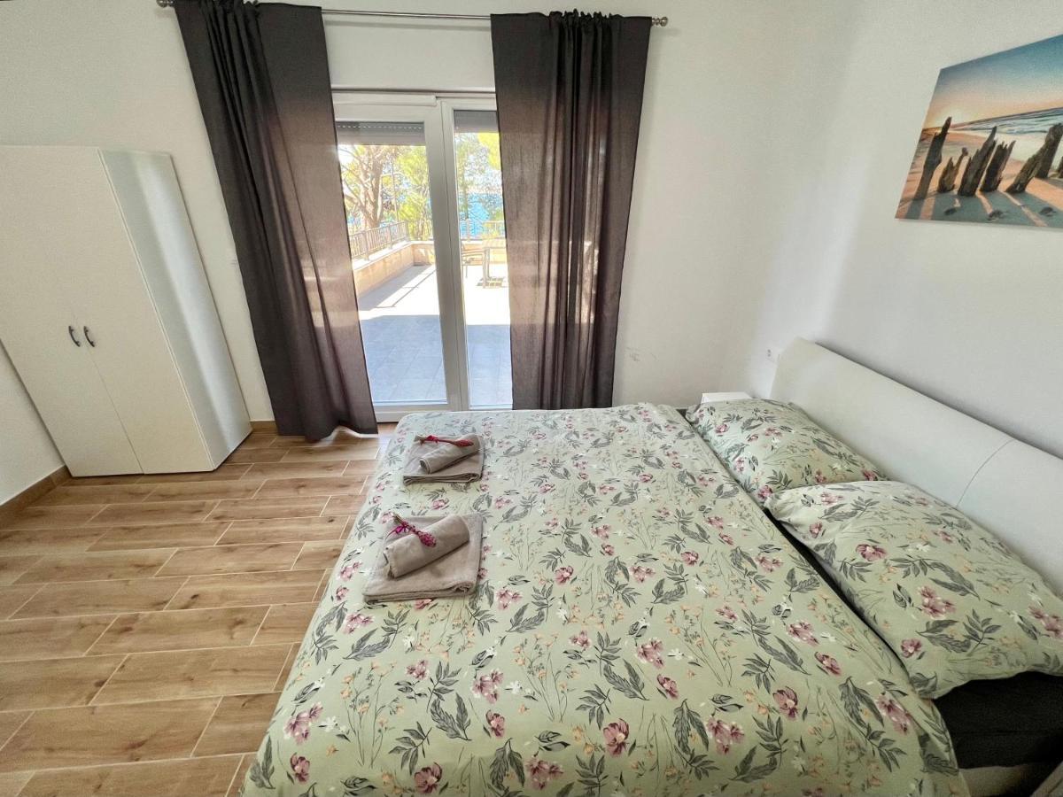 Fantasia Del Mare Apartment And Rooms Dramalj Ngoại thất bức ảnh