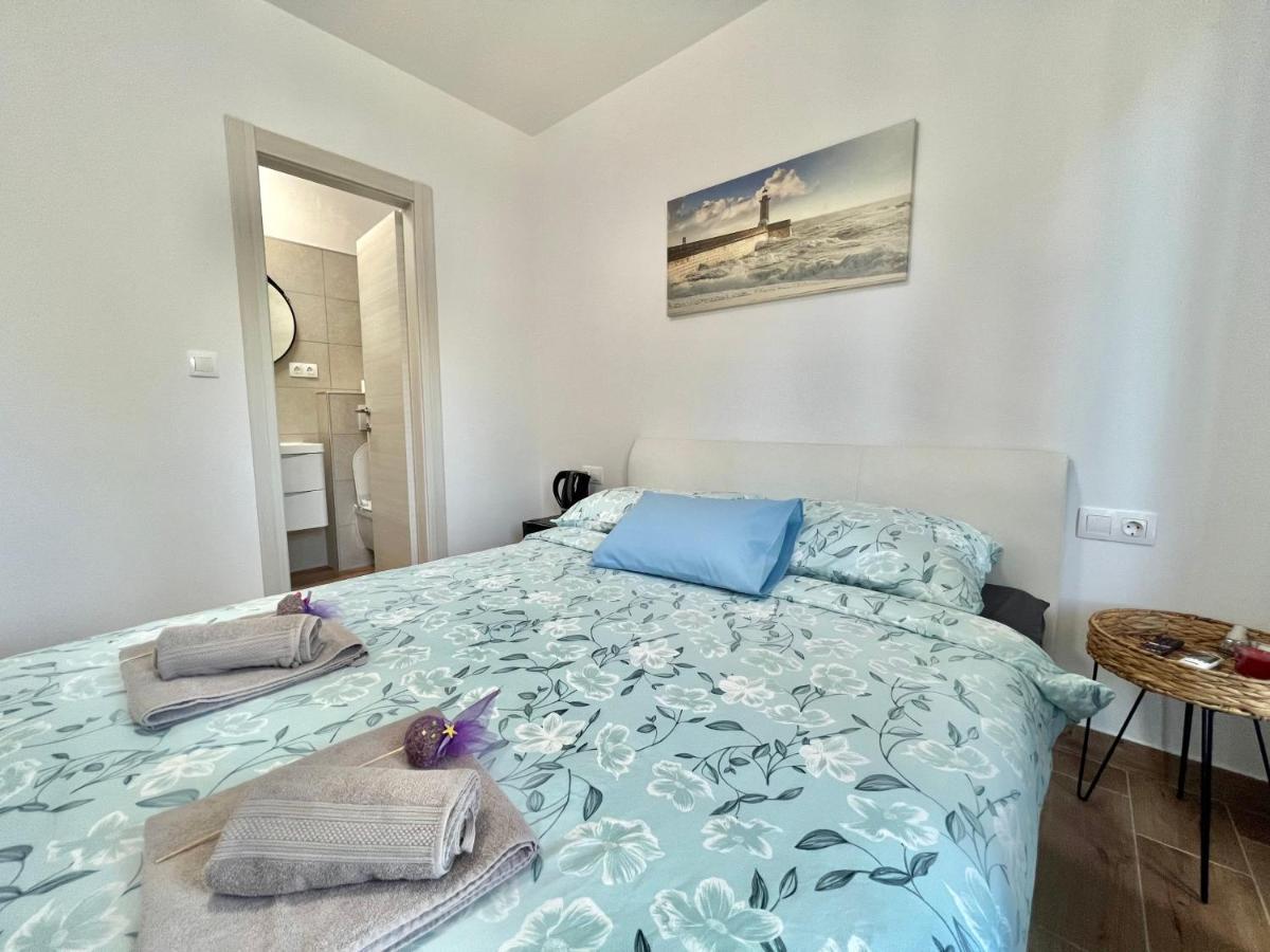 Fantasia Del Mare Apartment And Rooms Dramalj Ngoại thất bức ảnh